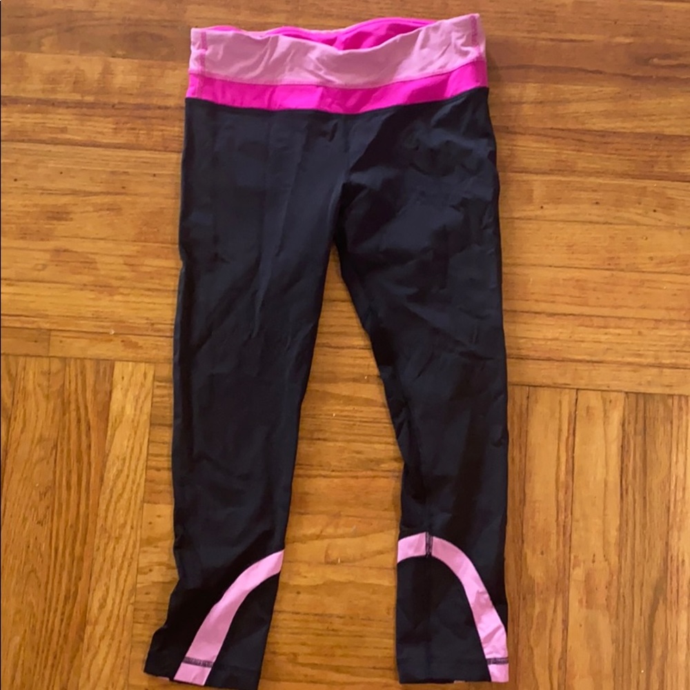 Lululemon running capris size 6